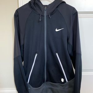 Nike men’s performance fullzip jacket